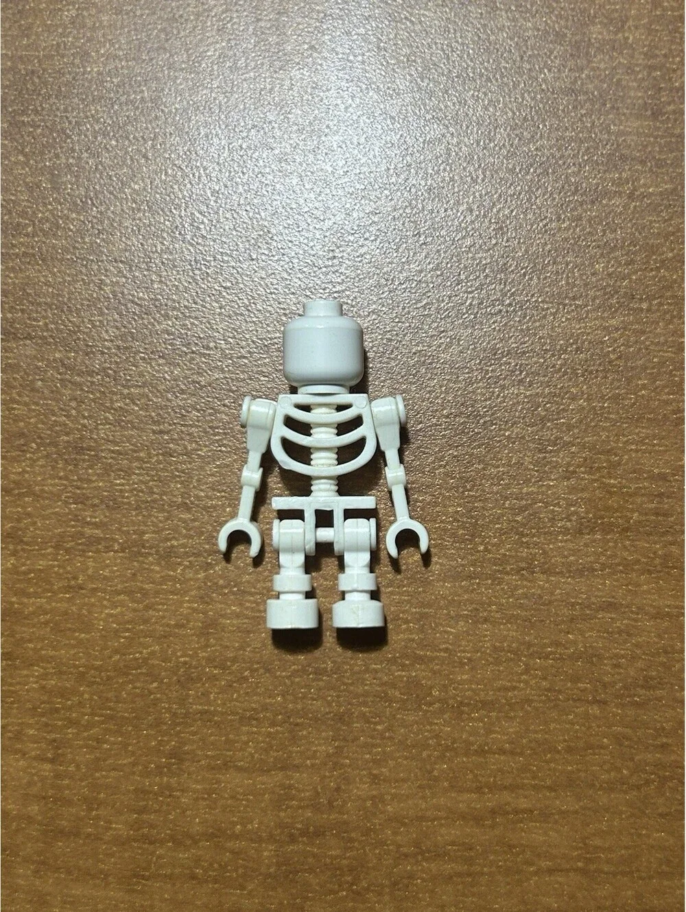 Lego White Skeleton Minifigure with Straight Arms gen019